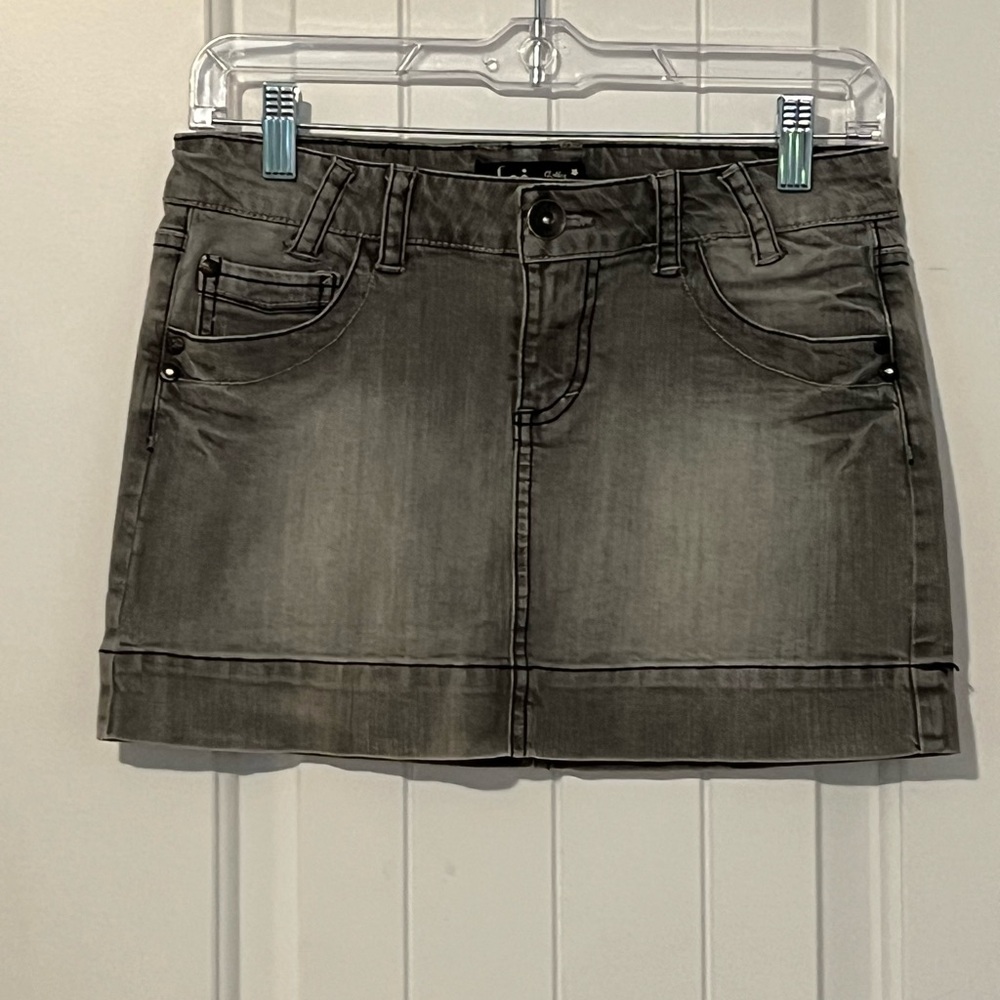 EUC* L.e.i. Denim Mini Skirt